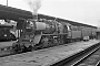 BMAG 11779 - DB "50 1881"
15.05.1961 - Göttingen, Hauptbahnhof
Hans Schmidt (†) (Archiv Jens Grünebaum) BMAG 11779 - DB "50 1881"
15.05.1961 - Göttingen, Hauptbahnhof
Hans Schmidt (†) (Archiv Jens Grünebaum)