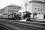 Henschel 22930 - DB "001 187-4"
22.08.1970 - Regensburg, Hauptbahnhof
Helmut Philipp