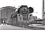 Henschel 23255 - DR "01 0534-6"
05.07.1981 - Leipzig, Hauptbahnhof
Jens-Uwe Paul