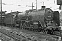 Henschel 23256 - DR "01 2204-4"
22.09.1979 - Dessau, Hauptbahnhof
Helmut Philipp