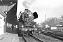 Henschel 24327 - DR "41 1025-0"
03.12.1985 - Jena, Bahnhof Saalbahnhof
Jens-Uwe Paul Henschel 24327 - DR "41 1025-0"
03.12.1985 - Jena, Bahnhof Saalbahnhof
Jens-Uwe Paul