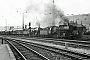 Henschel 24702 - DB  "050 082-7"
16.07.1968 - Würzburg, Hauptbahnhof
Helmut Philipp