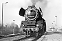 Henschel 24792 - DR "41 1225-6"
13.02.1982 - Göschwitz, Bahnhof
Jens-Uwe Paul Henschel 24792 - DR "41 1225-6"
13.02.1982 - Göschwitz, Bahnhof
Jens-Uwe Paul