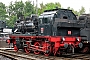 Henschel 24932 - DGEG "146"
11.10.2003 - Bochum-Dahlhausen, Eisenbahnmuseum
Werner Wölke
