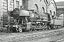 Henschel 25826 - DB  "050 607-1"
04.11.1973 - Saarbrücken, Bahnbetriebswerk
Martin Welzel