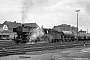 Henschel 26021 - DB  "044 412-5"
01.08.1972 - Weiden, Bahnhof
Stefan Carstens