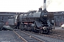 Henschel 26043 - DB "044 434-9"
15.03.1977 - Gelsenkirchen-Bismarck, Bahnbetriebswerk
Martin Welzel