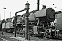 Henschel 26253 - DB  "051 443-0"
22.04.1973 - Oberhausen-Osterfeld, Bahnbetriebswerk Süd
Martin Welzel