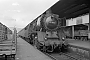 Henschel 26332 - DB "50 1522"
16.05.1961 - Kassel, Hauptbahnhof
Hans Schmidt (†) (Archiv Jens Grünebaum) Henschel 26332 - DB "50 1522"
16.05.1961 - Kassel, Hauptbahnhof
Hans Schmidt (†) (Archiv Jens Grünebaum)