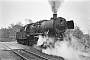 Henschel 26332 - DB "051 522-1"
18.11.1972 - Krefeld-Stahlwerk, Haltestelle
Martin Welzel Henschel 26332 - DB "051 522-1"
18.11.1972 - Krefeld-Stahlwerk, Haltestelle
Martin Welzel