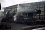 Henschel 26369 - DB "051 559-3"
26.12.1973 - Rottweil, Bahnbetriebswerk
Werner Peterlick