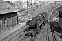 Henschel 26827 - DB  "052 759-8"
20.04.1971 - Crailsheim, Bahnhof
Karl-Hans Fischer