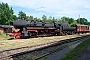 Henschel 27804 - Falz "52 8187-8"
05.06.2022 - Falkenberg (Elster), oberer Bahnhof, Sammlung Falz
Ronny Schubert