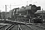 Henschel 28542 - DB "023 042-5"
05.08.1969 - Kassel, Bahnbetriebswerk
Helmut Philipp