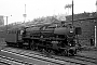 Hohenzollern 4592 - Ferrum "001 047-0"
08.10.1961 - Hagen-Eckesey, Bahnbetriebswerk
Herbert Schambach Hohenzollern 4592 - Ferrum "001 047-0"
08.10.1961 - Hagen-Eckesey, Bahnbetriebswerk
Herbert Schambach