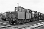 Jung 9283 - DB  "051 255-8"
27.12.1974 - Gelsenkirchen-Bismarck, Bahnbetriebswerk
Martin Welzel