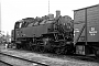 Krauss-Maffei 15596 - Bavaria Stahlkontor "064 424-5"
27.04.1973 - Weiden, Bahnbetriebswerk
Werner Peterlick