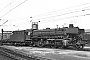 Krauss-Maffei 15711 - DB "042 164-4"
22.04.1975 - Rheine, Bahnbetriebswerk
Richard Schulz (Archiv Christoph und Burkhard Beyer)