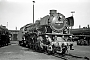 Krauss-Maffei 15713 - DB "042 166-9"
24.03.1972 - Rheine, Bahnbetriebswerk
Martin Welzel