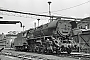 Krauss-Maffei 16105 - DR "44 0500-7"
30.08.1980 - Meiningen, Reichsbahnausbesserungswerk
Helmut Constabel [†] (Archiv Jörg Helbig)