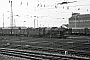 Krauss-Maffei 16182 - DB "051 639-3"
15.07.1968 - Gießen, Rangierbahnhof
Helmut Philipp