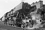 Krupp 2564 - DB "051 724-3"
19.02.1977 - Gelsenkirchen-Bismarck, Bahnbetriebswerk
Michael Hafenrichter