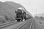 Schichau 3482 - DB "50 4031"
19.05.1961 - St. Goarshausen
Hans Schmidt (†) (Archiv Jens Grünebaum) Schichau 3482 - DB "50 4031"
19.05.1961 - St. Goarshausen
Hans Schmidt (†) (Archiv Jens Grünebaum)
