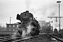 Schichau 3597 - DB "044 405-9"
28.12.1972 - Wanne-Eickel, Bahnbetriebswerk
Martin Welzel Schichau 3597 - DB "044 405-9"
28.12.1972 - Wanne-Eickel, Bahnbetriebswerk
Martin Welzel